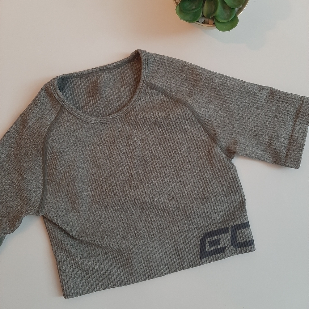 ECHT - Picture 3 of 4